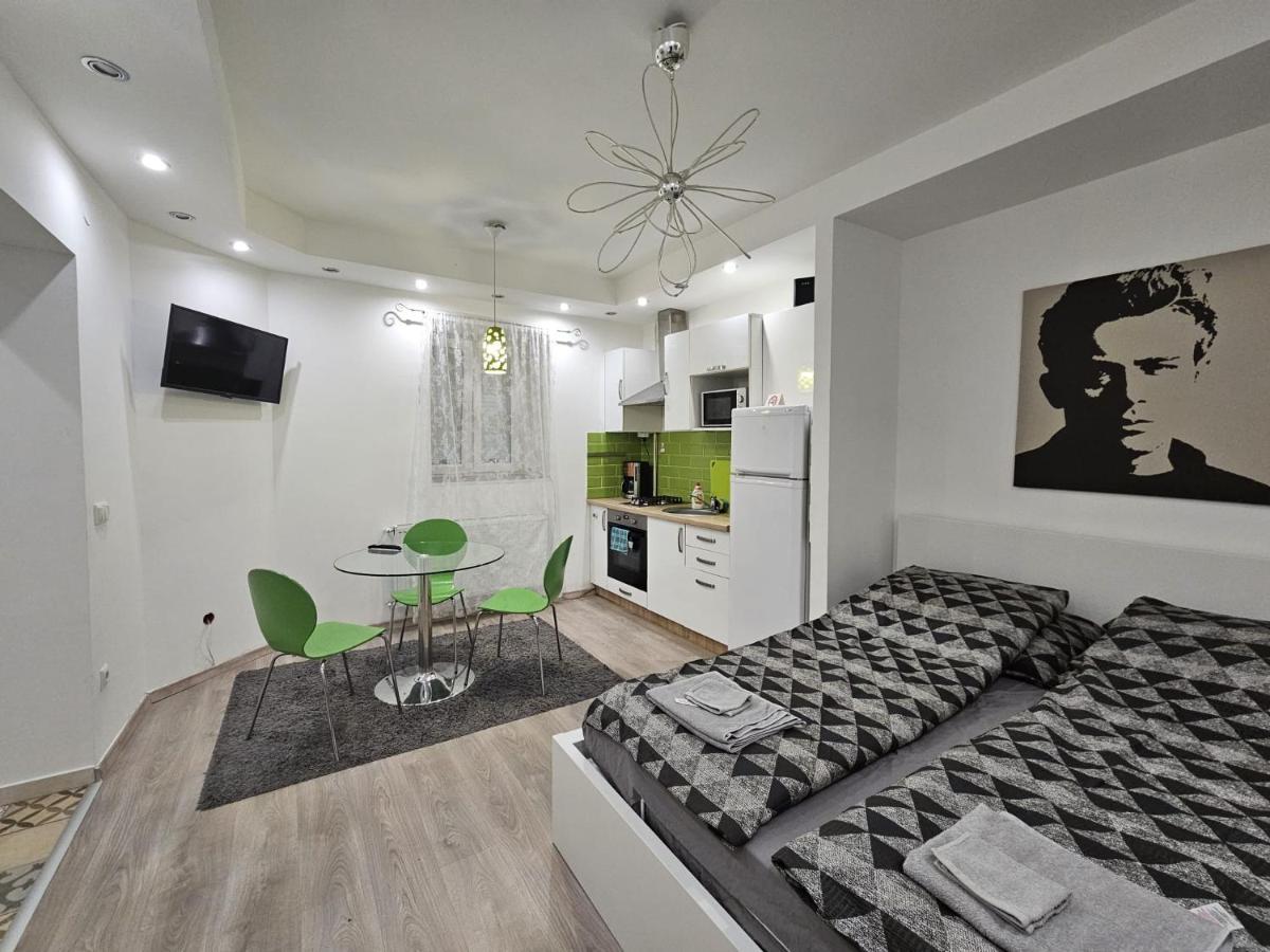 Smart Studio In The Heart Of Budapest Exterior foto